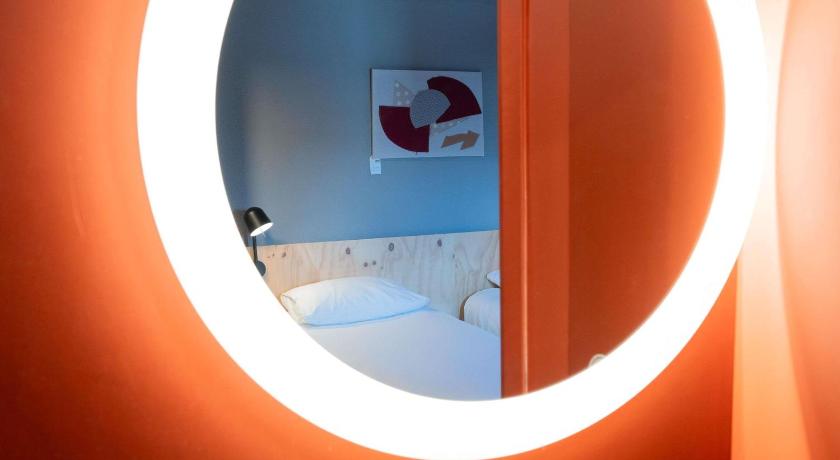 Image of Little POP Room - 2 single beds 14