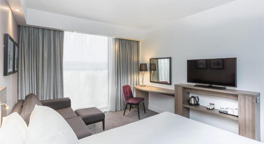 Image of Connecting Family King Room 0