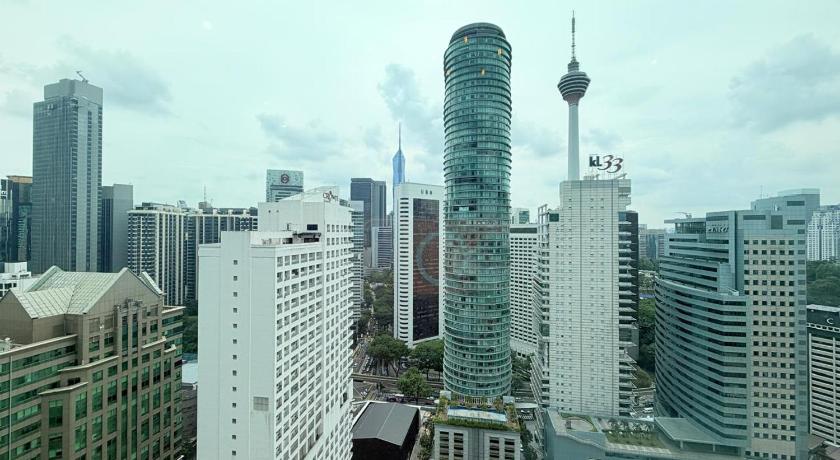 vortex suites klcc by Nadia - image 10