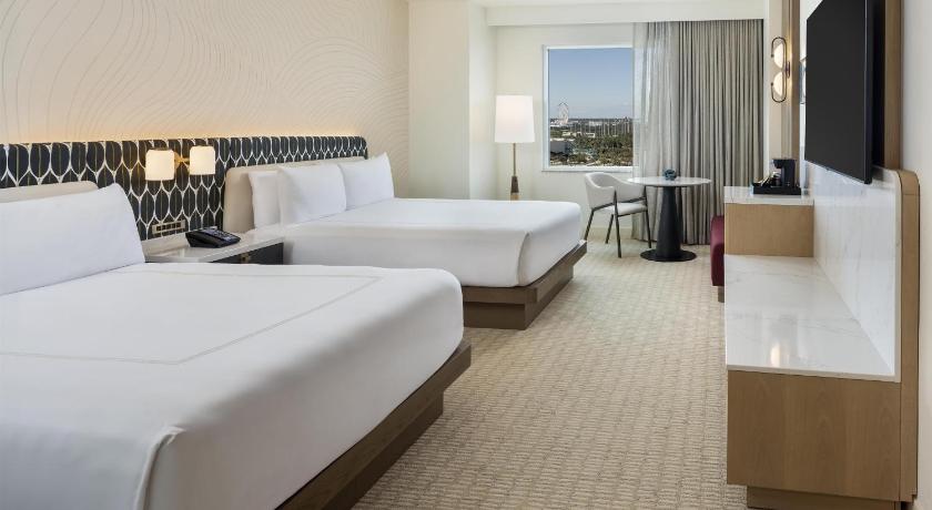 Image of 2 Queen Beds Guest Room 0