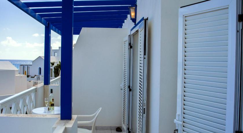 La Casita Azul photo