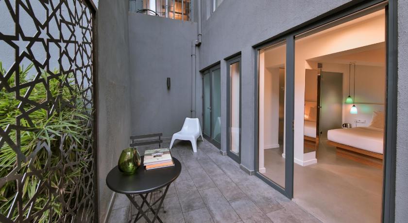 Alilass Hotel - image 2