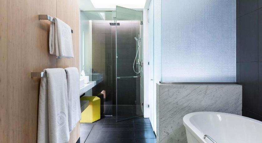 Image of LUXURY ROOM, 1 King Bed, Burj Khalifa View 12