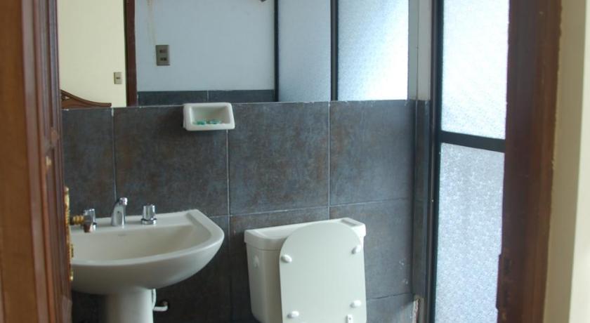 Image of Single Room 1