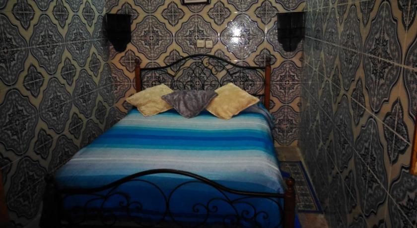 Image of Standard Suite 6