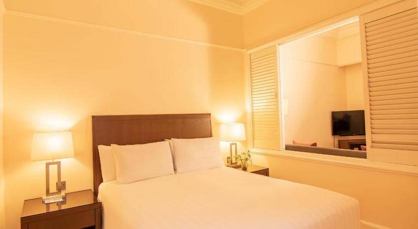 Image of Studio Queen Room 14