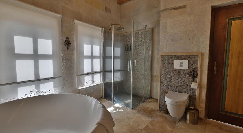Immagine di King Cave Junior Suite 14