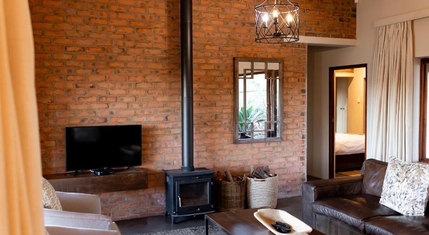 Image of Luxury Suite 13