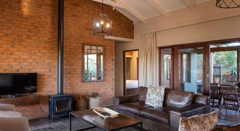 Image of Luxury Suite 9