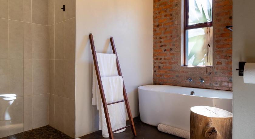 Image of Superior Room 5