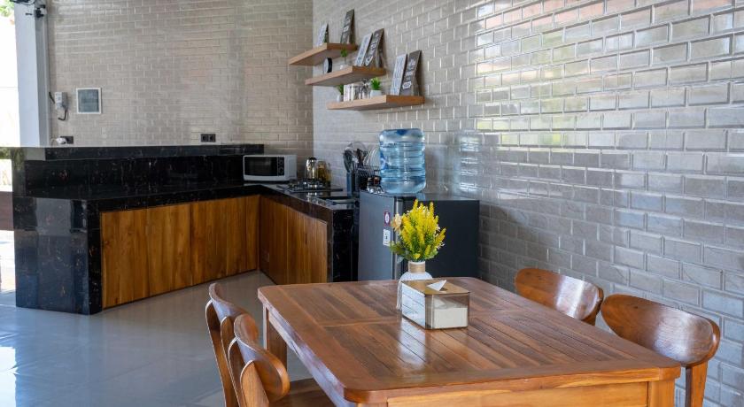 TRISUMA GUEST HOUSE - image 14