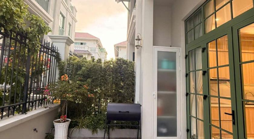Biệt Thự Deluxe (Deluxe Villa)