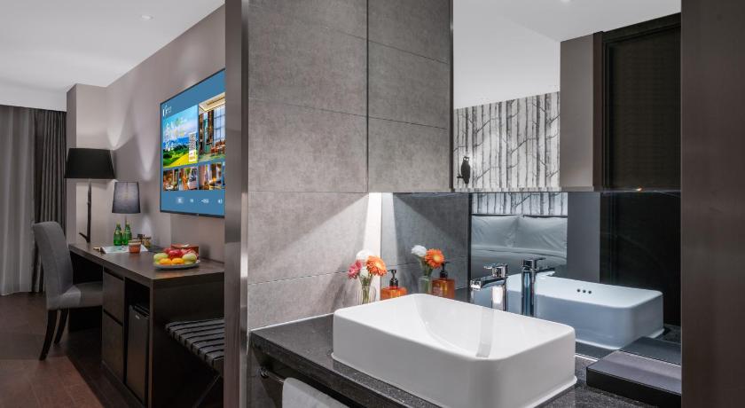 Orange Hotel Qingdao Chengyang Taihao Plaza - image 37