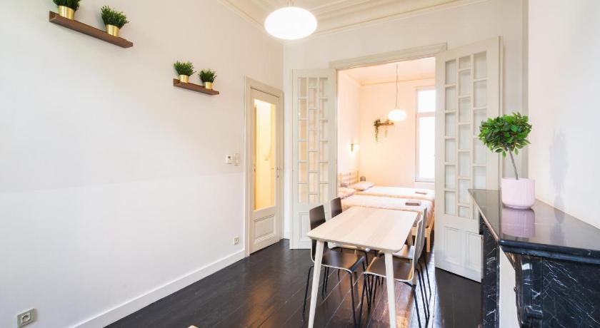 1-bedroom apartment in national residence - image 4