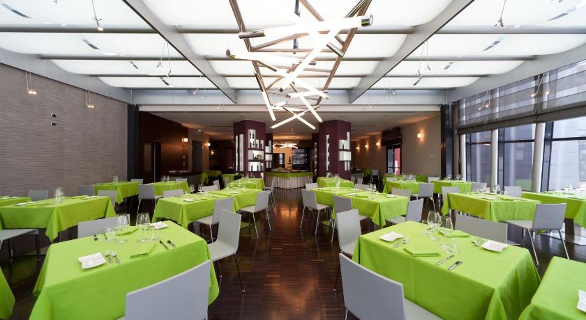 Modena RMH MODENA DES ARTS 4-Star Hotel pool