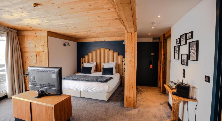 Image of Superior Suite 3