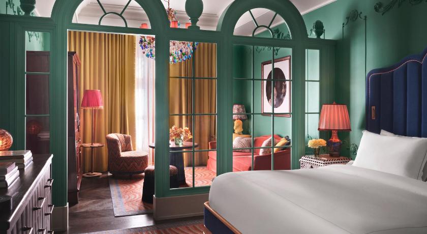 The Fifth Avenue Hotel