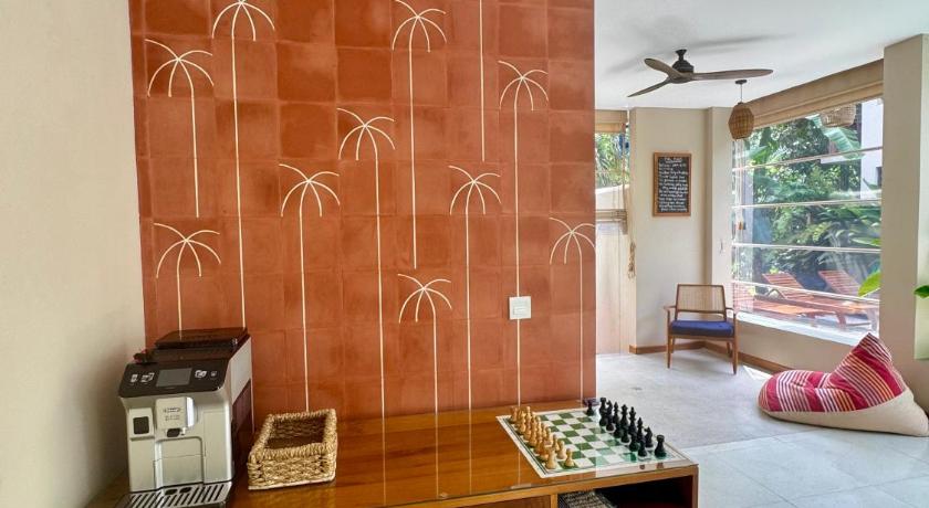 Peacock Villa - image 12