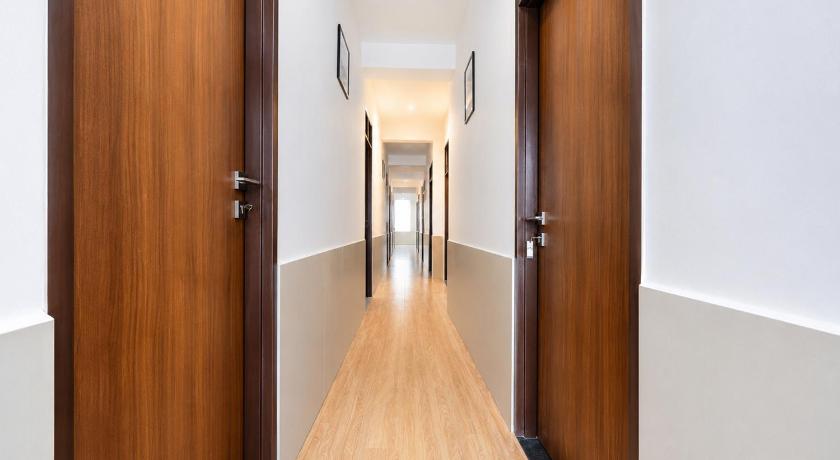FabHotel Metro Residency - image 8