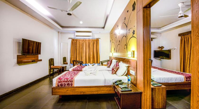 Hotel Abirami Residency - image 13