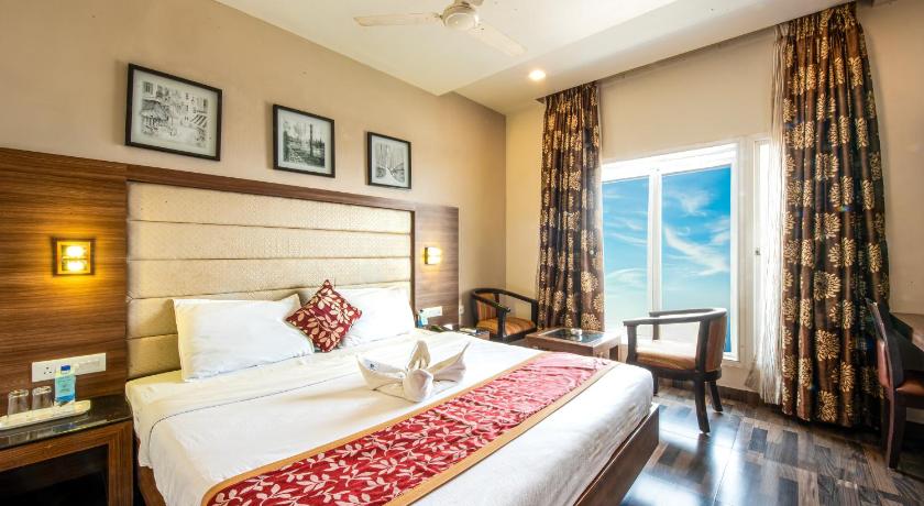 Hotel Abirami Residency - image 16