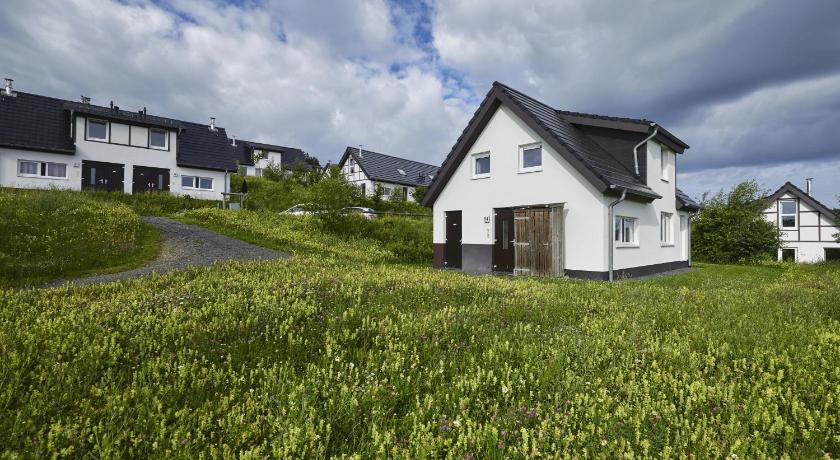 Image of Four bedroom chalet 11