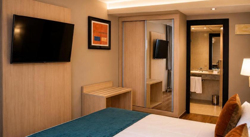 Image of Interior Double Room (1 or 2 Adults ) 0