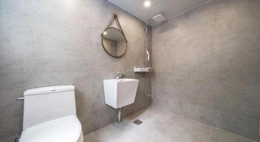 lime hotel - image 11