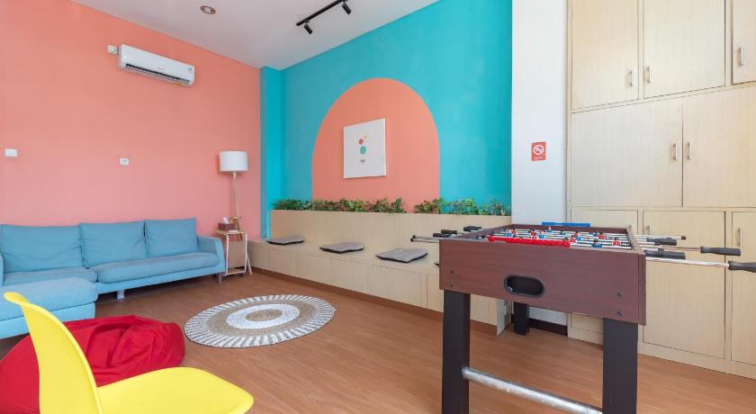 Sans Hotel Good Wish Semarang - image 10