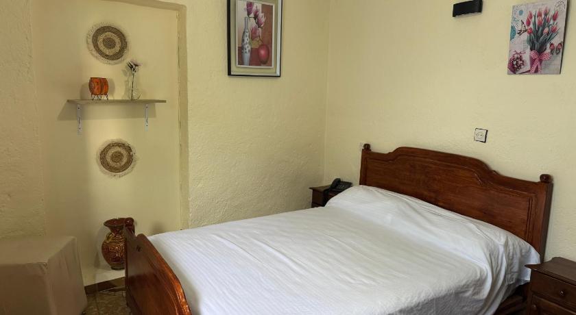 Image of Small Double Room 8