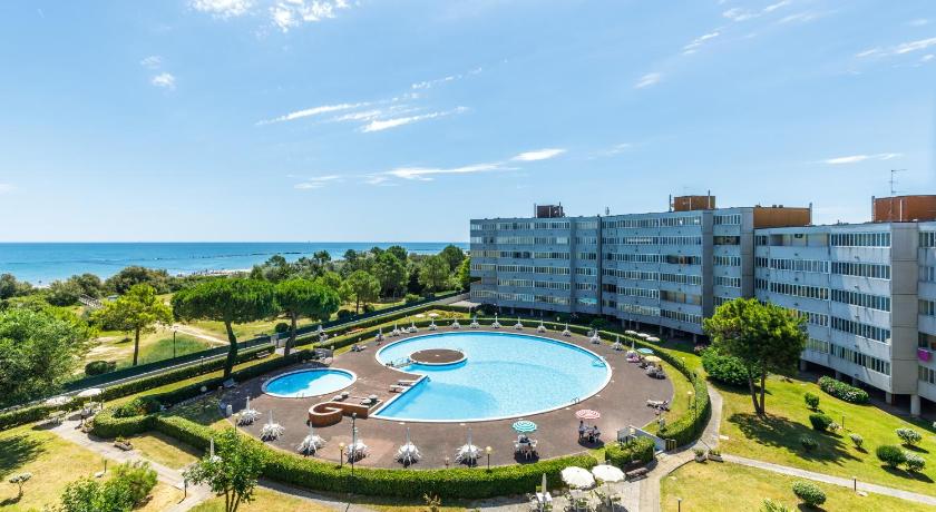 Piscina Gratis, Paradise Sea View