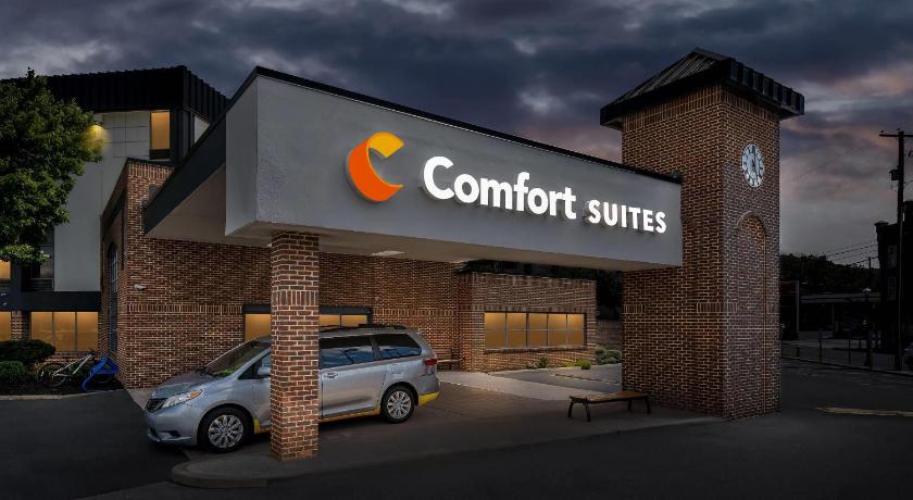 Foto de Comfort Suites Bethlehem Near Lehigh University and LVI Airport - Reserva con descuento Agoda