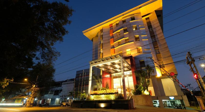 Lampion Hotel Solo – Surakarta (Solo), ID