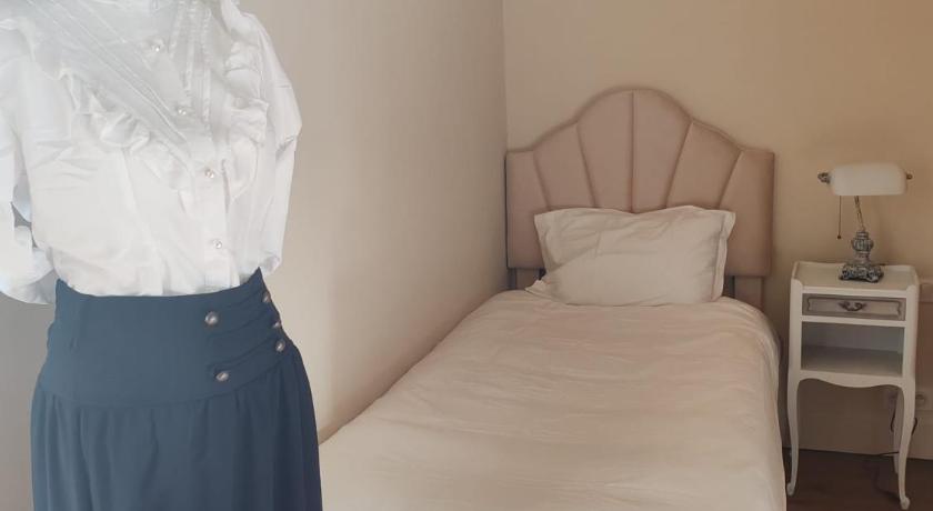 Chez Madame - image 21
