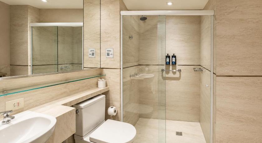 Image of Luxury Triple Room 2