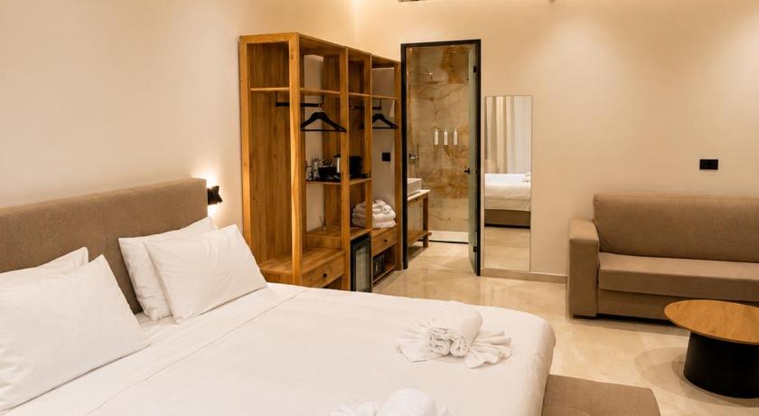 The Wine Suites - image 12
