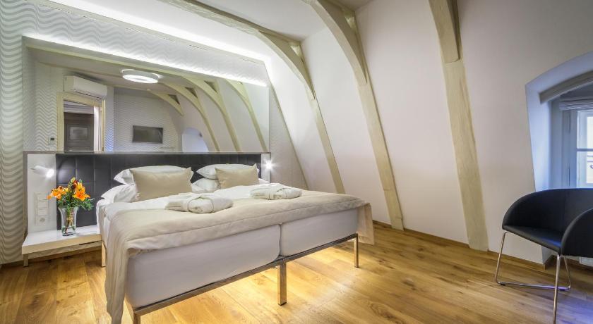 Image of Standard Double Room 9
