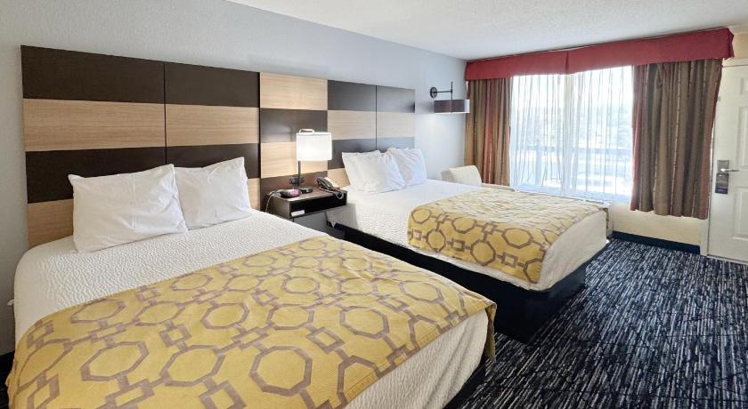Image of 2 Queen Beds Non-Smoking 1