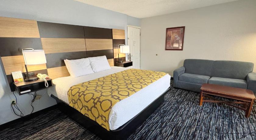 Image of 1 King Bed Non-Smoking 0