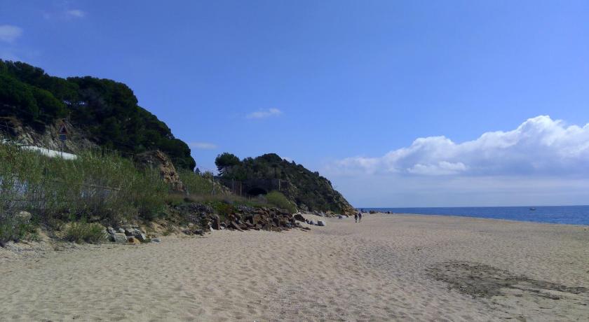 Sant Pol Beach Front 2 adults and kids photo