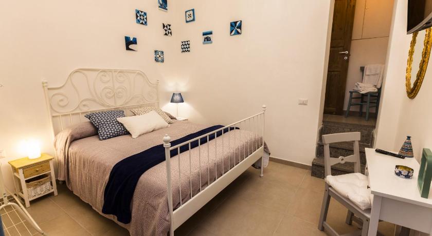 Image of Standard Double Room 5