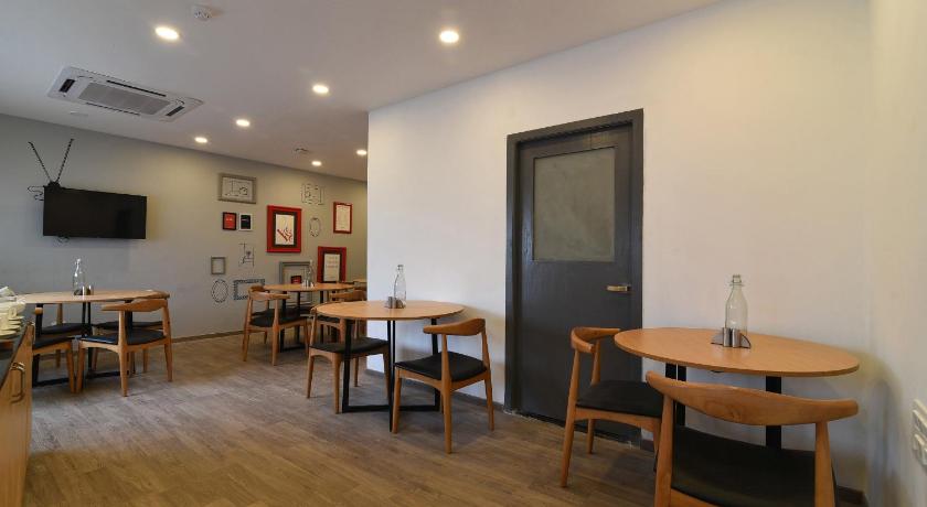 Super Townhouse Royapettah Near U.S Consulate – Chennai, IL