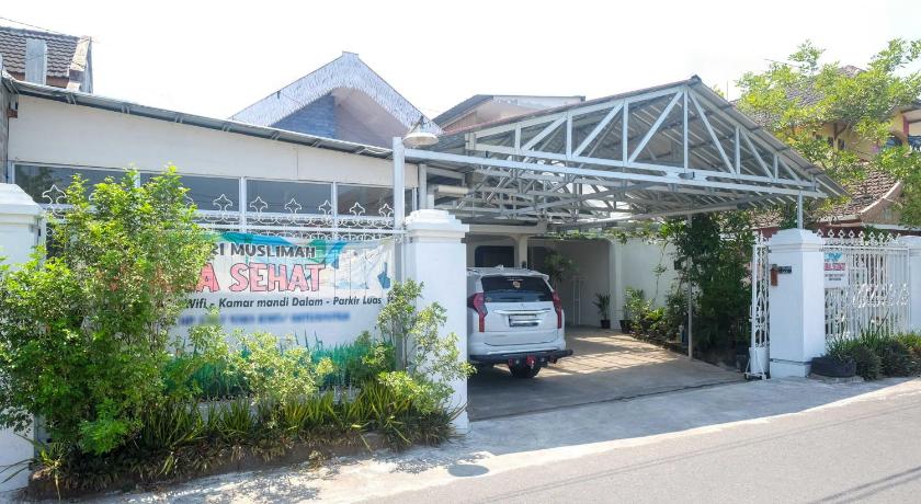 RedDoorz Syariah near Jogja Expo Center - image 10