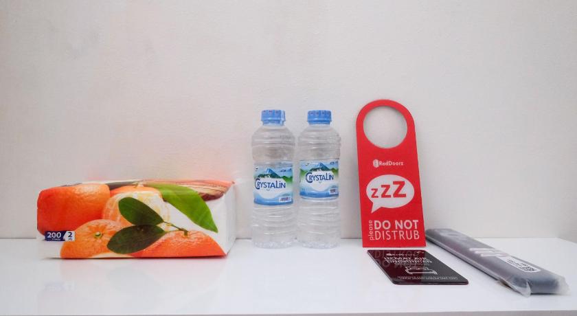 RedDoorz Syariah near Jogja Expo Center - image 15