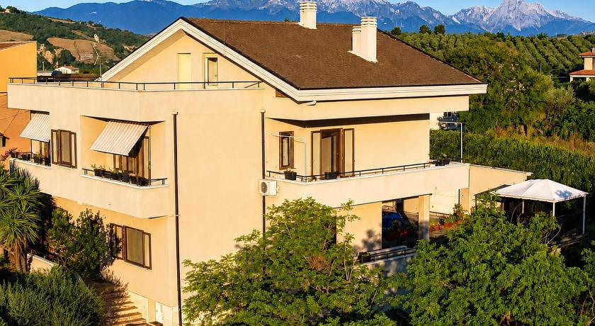 Abruzzo Hills Villa