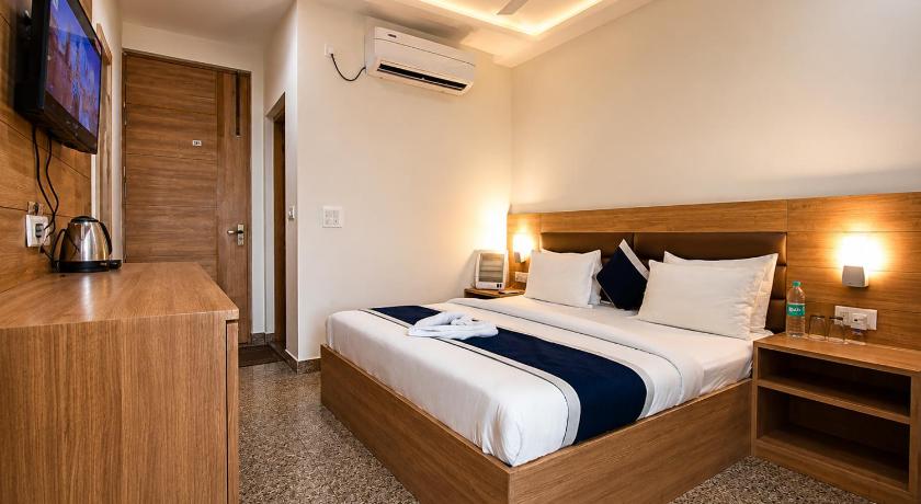 Hotel Devi Ram Atithi Bhawan Near Banke Bihari Mandir - image 33