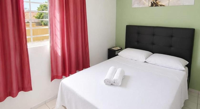 Foto Apê Completo 2 quartos, ar, garagem, wifi grátis, excelente localização zona leste - Booking Diskon Spesial