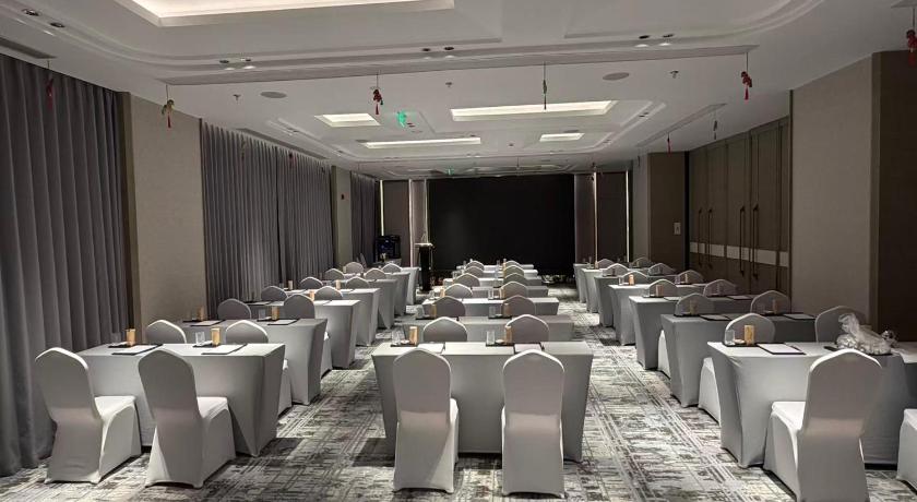 Movenpick by Accor Shanghai People's Square - image 14