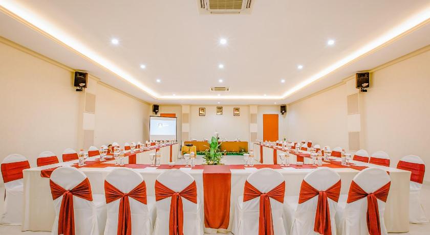 Hotel Puri Indah & Convention - image 17
