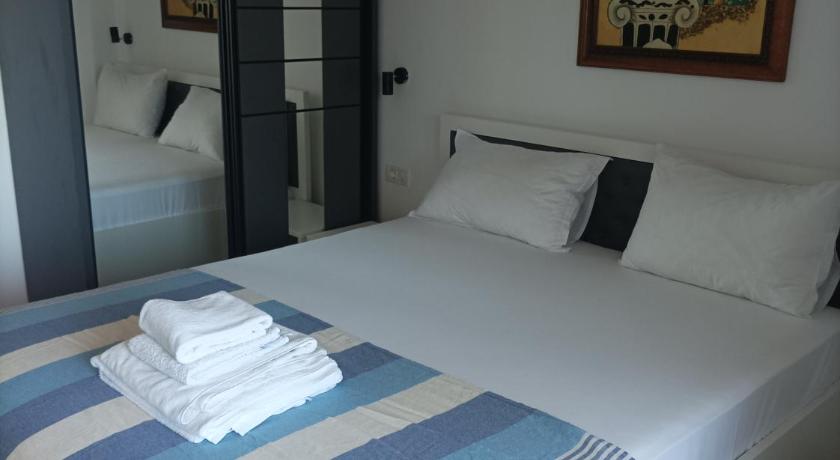 Apartament Lia Saturn